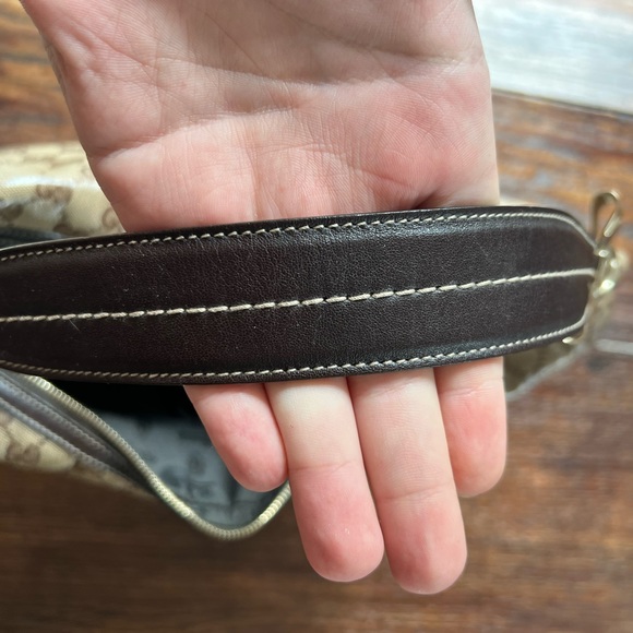 Gucci Duchessa Hobo (Vintage/authentic) - Picture 5 of 9